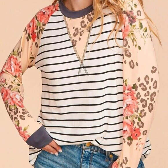 Striped Animal Floral Print Long Sleeve Shirt Women Small New Gray Peach - Picture 2 of 16